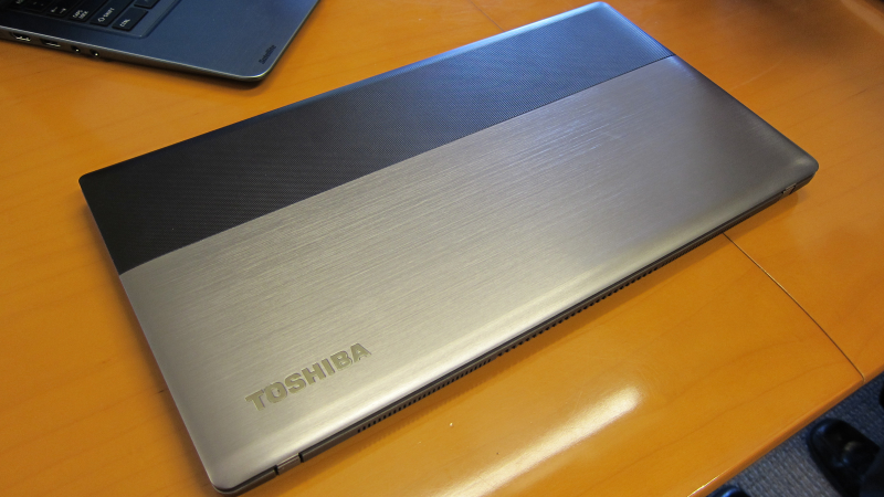 Illustration for article titled Toshiba Satellite U845W Hands On: Super-Wide Mutant Ultrabook for Movie-Lovers and Multitaskers